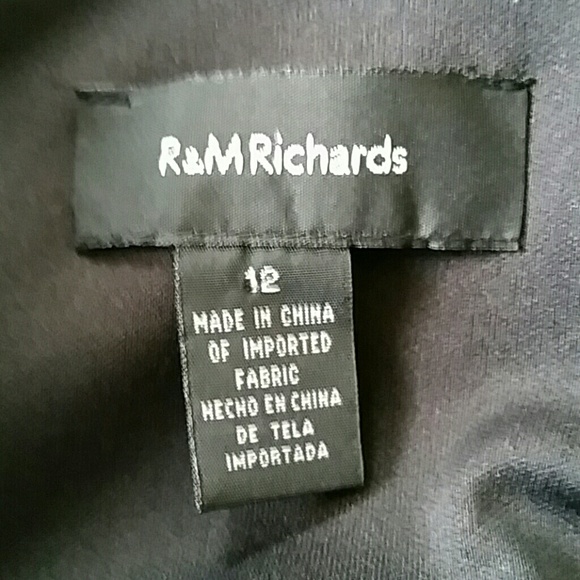 Dress - Picture 4 of 4